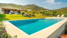 Villa di vacanza Basmah con vista mare, piscina, Wi-Fi e aria condizionata, Italy, Costa Smeralda