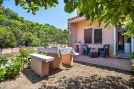 Casa vacanza per 5 persone con giardino, Italy, Costa Paradiso, Trinità d'Agultu e Vignola