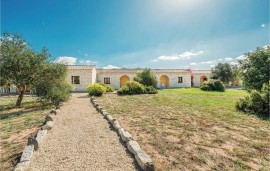 Appartamento sulla spiaggia con piscina e parcheggio, Italy, Badesi, Olbia-Tempio