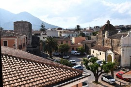 Appartamento 'Hora Mare' con Vista Mare, Giardino & Wi-Fi, Italy, Orosei, Golfo di Orosei