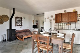 Appartamento Family in Villa Belvedere vicino alla spiaggia con vista sulle montagne e giardino, Italy