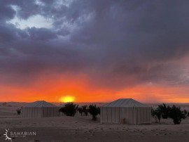 Camera tripla deluxe per tre al Saharian Luxury Camp, Morocco, Meknès-Tafilalet region