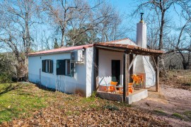 Casa di campagna 'La Casa Del Taller' con vista sulle montagne, piscina e aria condizionata, Portugal, Fuenteheridos, Sierra de Aracena y Picos de Aroche