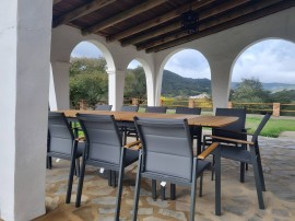 Casa di campagna 'Las Cabrillas La Nava' con vista sulle montagne, piscina e aria condizionata, Portugal, La Nava, Sierra de Aracena y Picos de Aroche