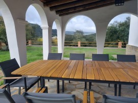 Casa di campagna 'Las Cabrillas La Nava' con vista sulle montagne, piscina e aria condizionata, Portugal, La Nava, Sierra de Aracena y Picos de Aroche