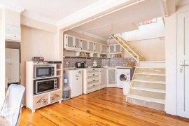 Zentral Gelegenes Maisonnette Loft in Taksim, Turkey, Beyoğlu, Kuloğlu Mahallesi