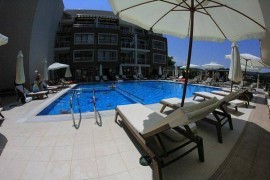 Accogliente appartamento con piscina comune e giardino e vicino alla spiaggia, Bulgaria, Sozopol, Distretto di Burgas