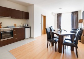 Appartamento sul mare con 2 camere da letto per un massimo di 5 ospiti, Bulgaria, Sunny Beach, Distretto di Burgas