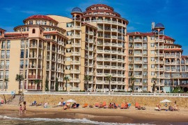 Appartamento con parcheggio privato e vista panoramica e vicino alla spiaggia, Bulgaria, Elenite, Distretto di Burgas