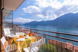 Appartamento con balcone e a 2 km dalla spiaggia!, Colonno, Lago di Como