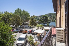 Appartamento 'Labiena 12 Lago Maggiore' con vista lago, Wi-Fi e aria condizionata, Laveno-Mombello, Lago Maggiore (Lombardia)