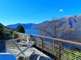 Incredibile appartamento con terrazza privata, Pino sulla Sponda del Lago Maggiore, Maccagno con 