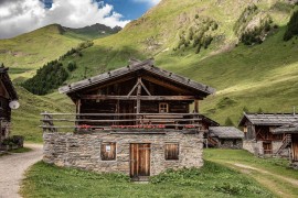 Cottage 'Lechnerhütte Fane Alm' con vista montagne, Wi-Fi e terrazza, Valles, Rio di Pusteria