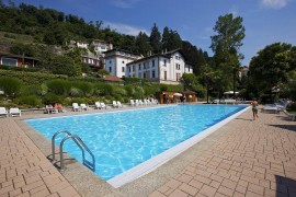 Appartamento vacanze per 2 persone con piscina per bambini, Oggebbio, Comune di Oggebbio