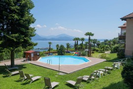 Appartamento vacanze per 2 persone con piscina, Baveno, Comune di Baveno