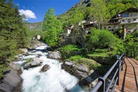 Casa vacanze 'Casa Savin' con vista sulle montagne, giardino privato e balcone, Fraissiney-Savin, Comune di Pontboset