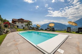 Appartamento 'Roath Hof 2' con vista sulle montagne, piscina condivisa e Wi-Fi