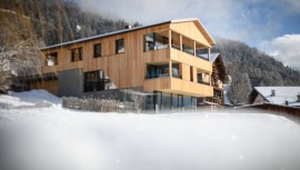 Appartamento 'Appartamenti Emilia 2' con vista sulle montagne, balcone e Wi-Fi, San Giacomo (Sankt Ulrich), Ortisei