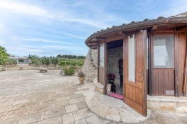 Casa di campagna 'Il Papavero Rosso - Villa accogliente' con giardino privato e Wi-Fi