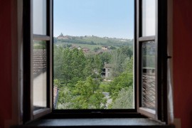 Appartamento 'La Rocca di Efisio - Bonarda ' con balcone, Wi-Fi e aria condizionata, Costigliole d'Asti, Langhe