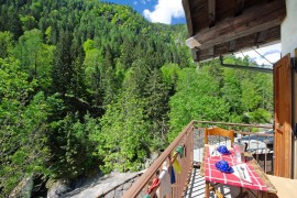 Casa vacanze 'Casa Savin' con vista sulle montagne, giardino privato e balcone, Fraissiney-Savin, Comune di Pontboset