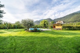 Appartamento 'Erlengut Meran' con vista sulle montagne, piscina in comune e Wi-Fi, Lana di Sotto, Lana