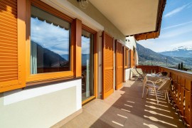 Appartamento 'Obermoarhof Hönigspitze Og' con vista sulle montagne, giardino in comune e Wi-Fi