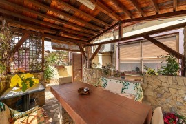 Casa vacanze 'Monolocale Il Girasole' vicino al centro città con giardino e A/C, Villaputzu, Cagliari e Dintorni