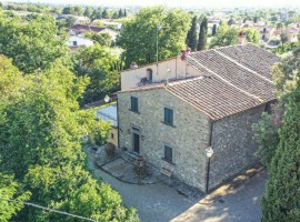 Vendita Villa unifamiliare in Località Sant'Anastasio 1 Arezzo. Ottimo stato, posto auto, con terraz, Italy, Arezzo