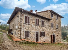 Vendita Casale in Località Pieve a Maiano Arezzo. Ottimo stato, 448 m², rif. 108422199 Vendita Casal