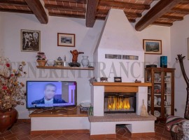 Vendita Casale in Località Pieve a Maiano Arezzo. Ottimo stato, 448 m², rif. 108422199 Vendita Casal