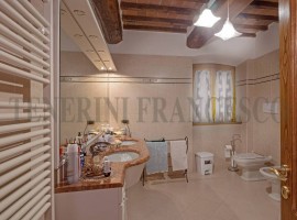 Vendita Casale in Località Pieve a Maiano Arezzo. Ottimo stato, 448 m², rif. 108422199 Vendita Casal