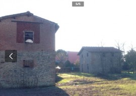 Vendita Rustico in Stradone di Villarada 10 Arezzo. Da ristrutturare, posto auto, 400 m², rif. 82488