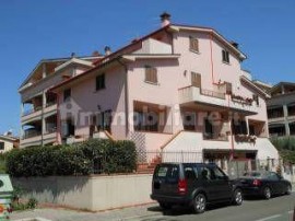 Vendita Villa bifamiliare in via Angelo Lorenzo De Giudici 12 Arezzo. Ottimo stato, con terrazza, ri