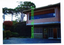 Vendita Villa unifamiliare Arezzo. 900 m², rif. 101736449 Vendita Villa unifamiliare Arezzo. 900 m²,