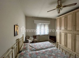 Vendita Appartamento in via Marco Perennio 21. Arezzo. Buono stato, quarto piano, con balcone, risca