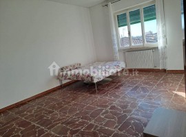 Vendita Appartamento in via Vittorio Veneto 158. Arezzo. Ottimo stato, quinto piano, posto auto, con