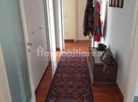 Vendita Appartamento in via Erbosa 19. Arezzo. Ottimo stato, quarto piano, posto auto, con terrazza,