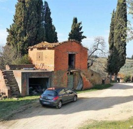 Vendita Rustico in Località Antria Arezzo. Da ristrutturare, posto auto, 270 m², rif. 113415617 Vend