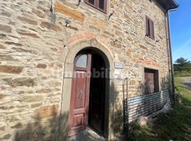 Vendita Casale Arezzo. Da ristrutturare, 243 m², rif. 111121851 Vendita Casale Arezzo. Da ristruttur, Italy, Arezzo