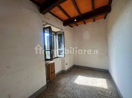 Vendita Casale Arezzo. Da ristrutturare, 243 m², rif. 111121851 Vendita Casale Arezzo. Da ristruttur, Italy, Arezzo