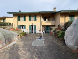 Vendita Villa bifamiliare Arezzo. Ottimo stato, posto auto, con balcone, 160 m², rif. 109545449 Vend