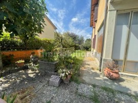 Vendita Villa bifamiliare Arezzo. Buono stato, posto auto, con terrazza, riscaldamento autonomo, 200