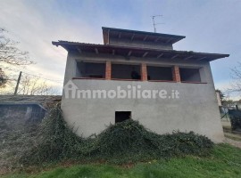 Vendita Terratetto unifamiliare Arezzo. Ottimo stato, con terrazza, 160 m², rif. 109567331 Vendita T