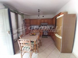 Vendita Villa bifamiliare Arezzo. Ottimo stato, posto auto, riscaldamento autonomo, 80 m², rif. 1007