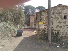 Vendita Casa colonica in via di Scopetone Arezzo. 260 m², rif. 100015096 Vendita Casa colonica in vi