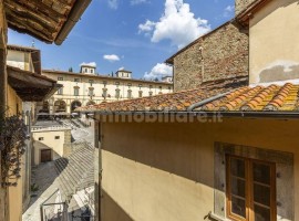 Vendita Appartamento Arezzo. Bilocale, Ottimo stato, su più livelli, riscaldamento autonomo, rif. 11, Italia, Arezzo