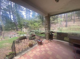 Vendita Villa unifamiliare in Località Poti Arezzo. Posto auto, con terrazza, 123 m², rif. 105329753