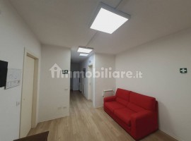 Palazzo - Edificio ottimo stato, Arezzo, Rif. 111651033 - Immobiliare.it Palazzo - Edificio ottimo s