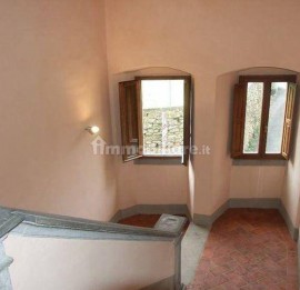 Palazzo - Edificio 2 piani, ottimo stato, Arezzo, Rif. 90505145 - Immobiliare.it Palazzo - Edificio , Italia, Arezzo